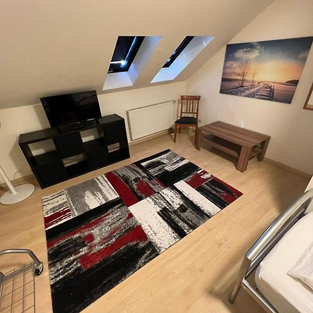 Gaestehaus Schmitt แอร์ลังเงิน ภายนอก รูปภาพ